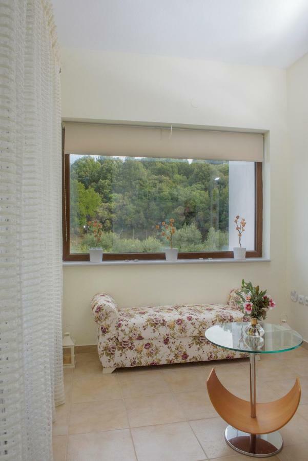 Klisouri Beach Villa Ierissós Ngoại thất bức ảnh
